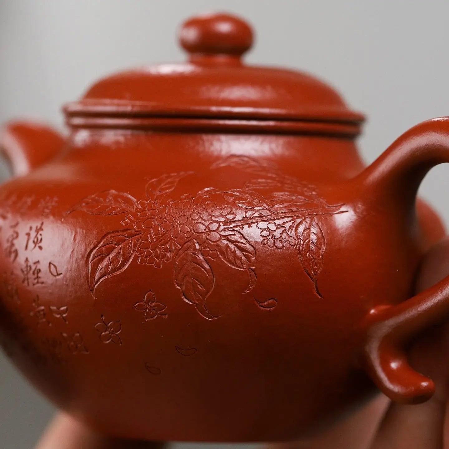 Lian Zi 170cc - Yixing Handmade Teapot 江苏宜兴