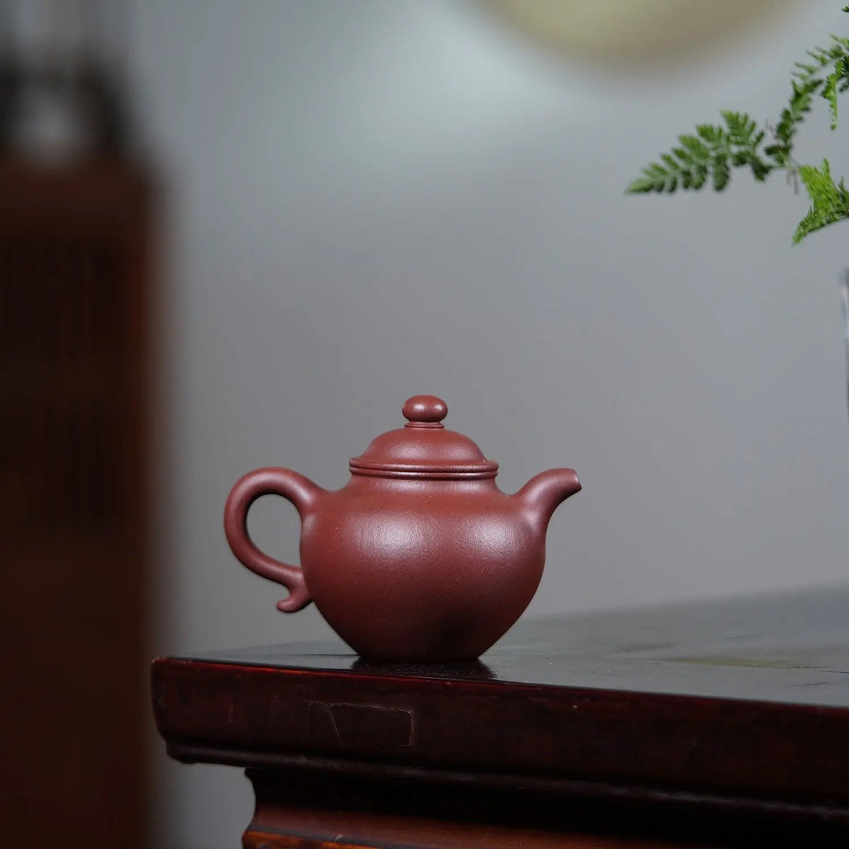 Lian Zi 200cc - Yixing Handmade Teapot 江苏宜兴
