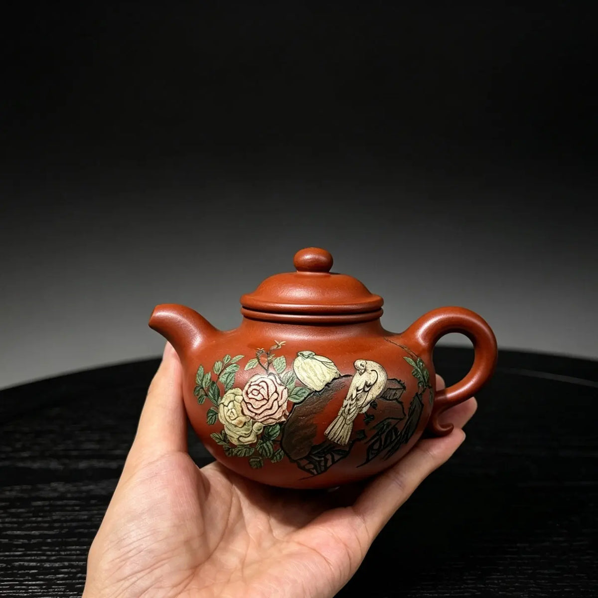 Lian Zi 200cc - Yixing Handmade Teapot 江苏宜兴