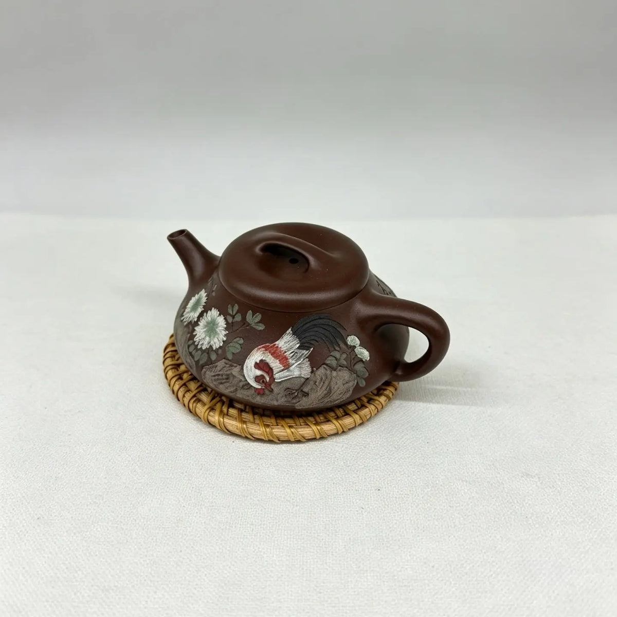 Lian Zi 200cc - Yixing Handmade Teapot 江苏宜兴