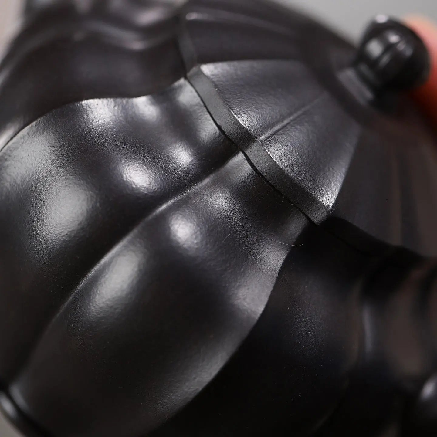 Ling Hua Shui Ping 230cc - Yixing Handmade Teapot 江苏宜兴