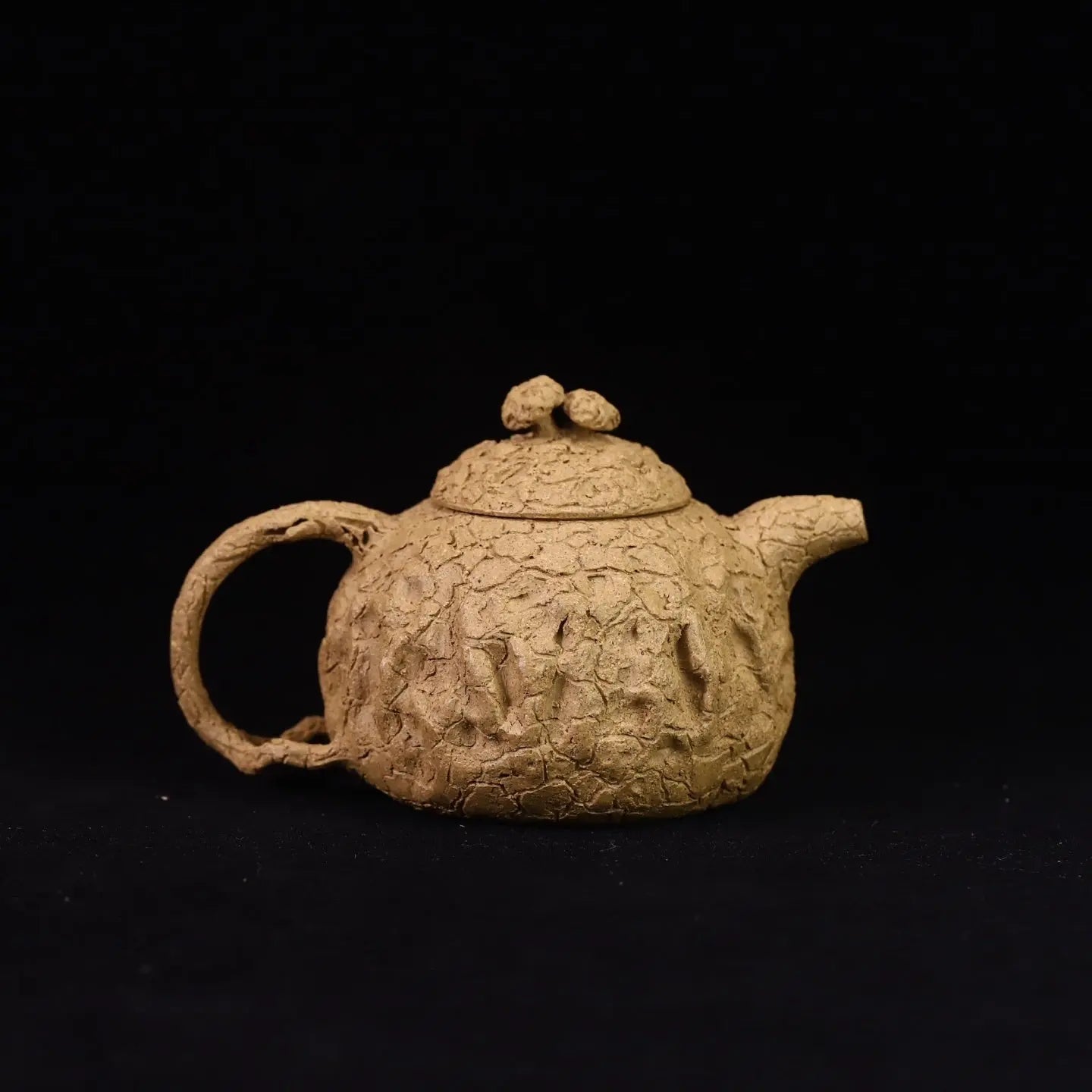Ling Zhi Gong Chun 190cc - Yixing Handmade Teapot 江苏宜兴