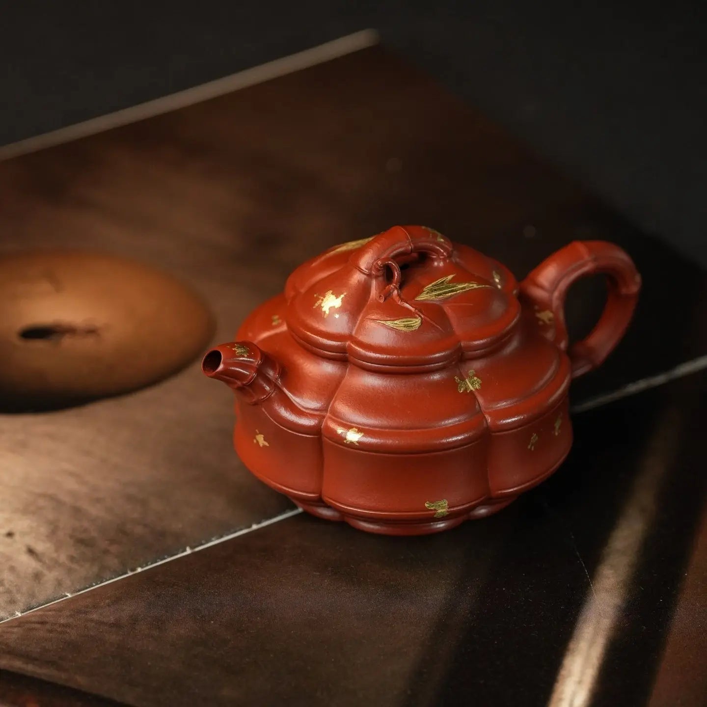 Liu Ban Zhu Gu 170cc - Yixing Handmade Teapot 江苏宜兴