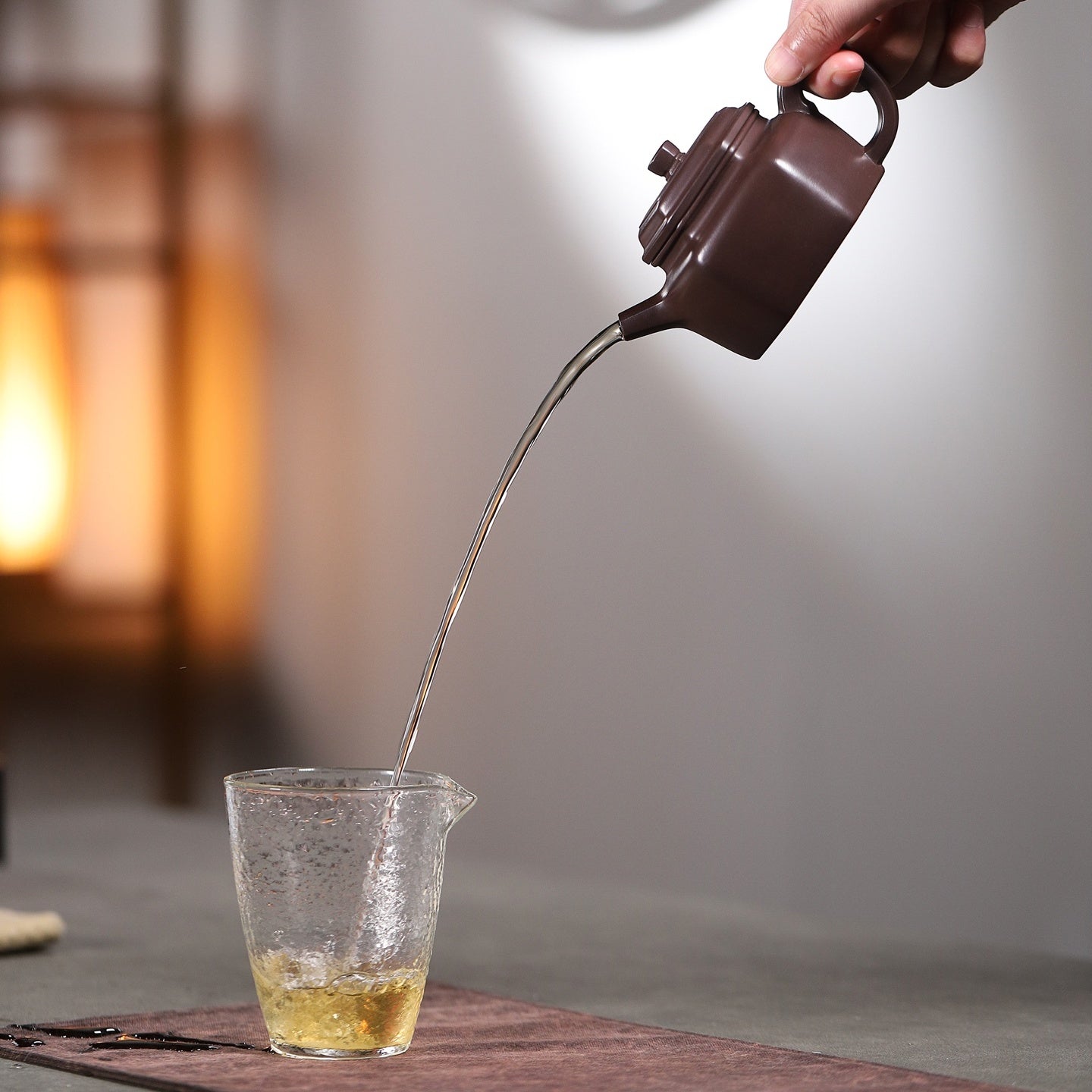 Liu Fang De Zhong 170cc - Yixing Handmade Teapot 江苏宜兴
