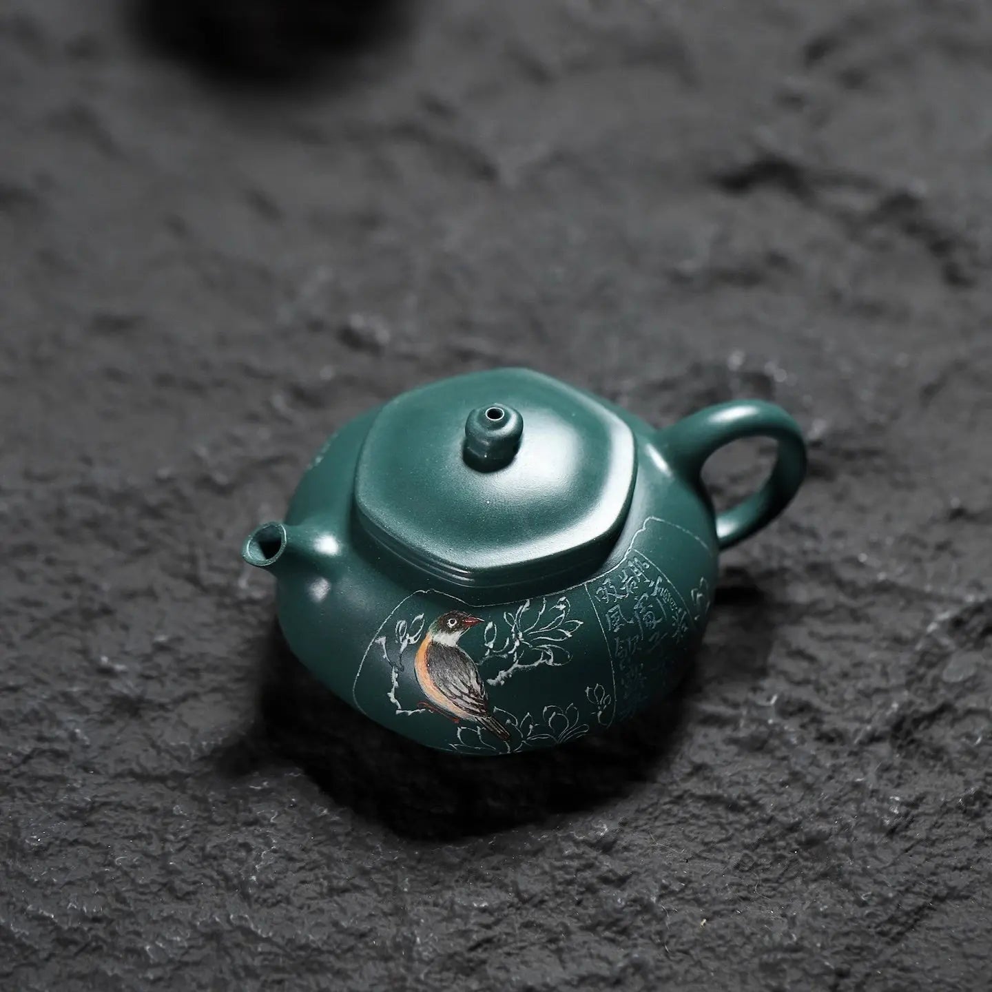Liu Fang Han Jiang 140cc - Yixing Handmade Teapot 江苏宜兴