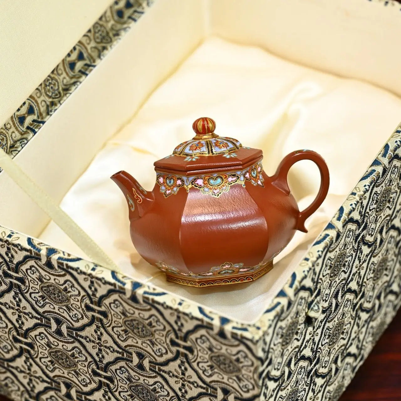 Liu Fang Jin Pan 150cc - Yixing Handmade Teapot 江苏宜兴