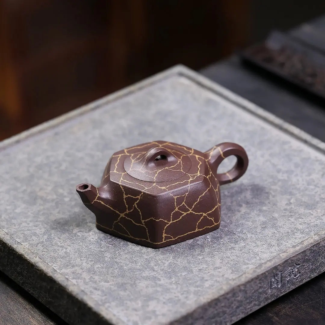 Liu Fang Jing Lan 150cc - Yixing Handmade Teapot 江苏宜兴