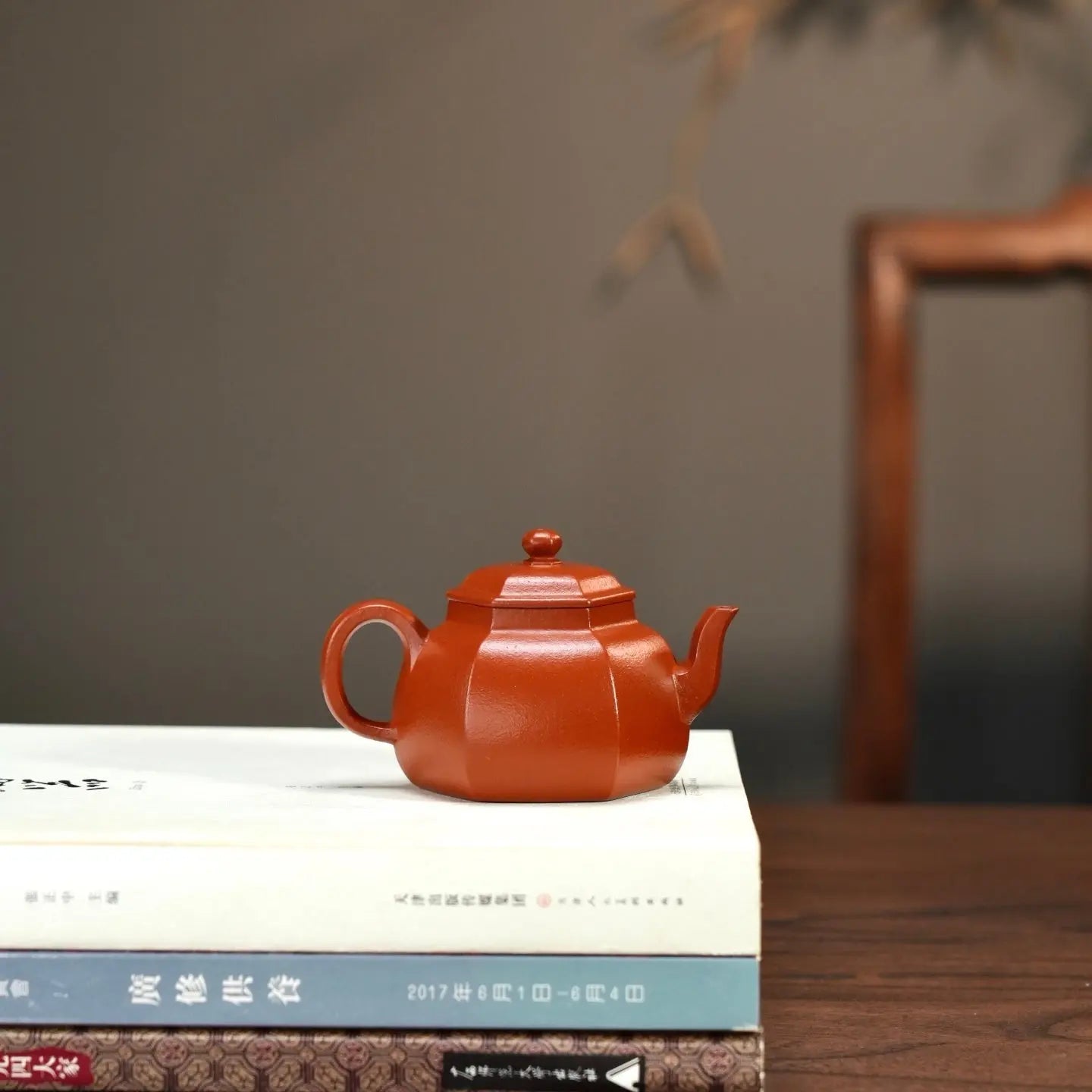 Liu Fang Ju Shi 130cc - Yixing Handmade Teapot 江苏宜兴