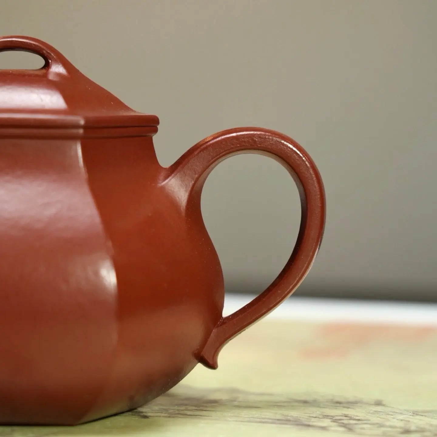 Liu Fang Ling Zhu 170cc - Yixing Handmade Teapot 江苏宜兴