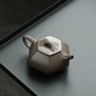 Liu Fang Man Piao 210cc - Yixing Handmade Teapot 江苏宜兴