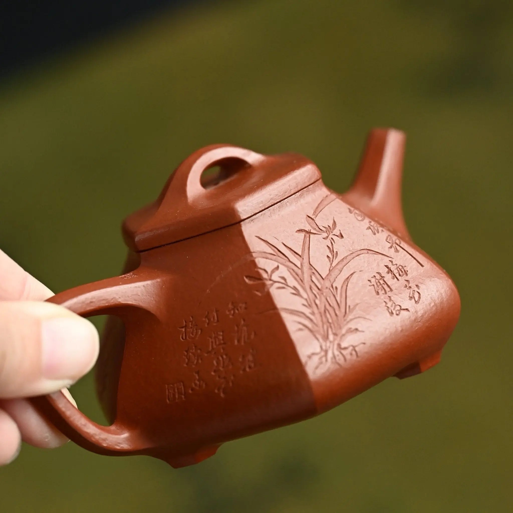 Liu Fang Shi Piao 130cc - Yixing Handmade Teapot 江苏宜兴