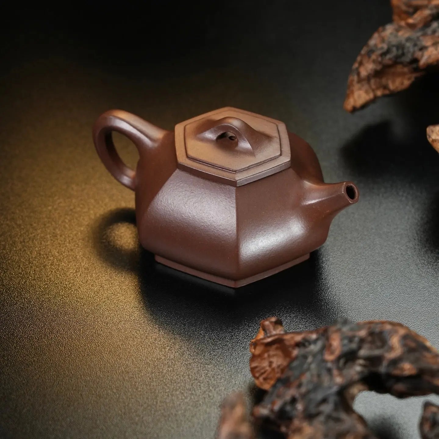 Liu Fang Shi Piao 160cc - Yixing Handmade Teapot 江苏宜兴