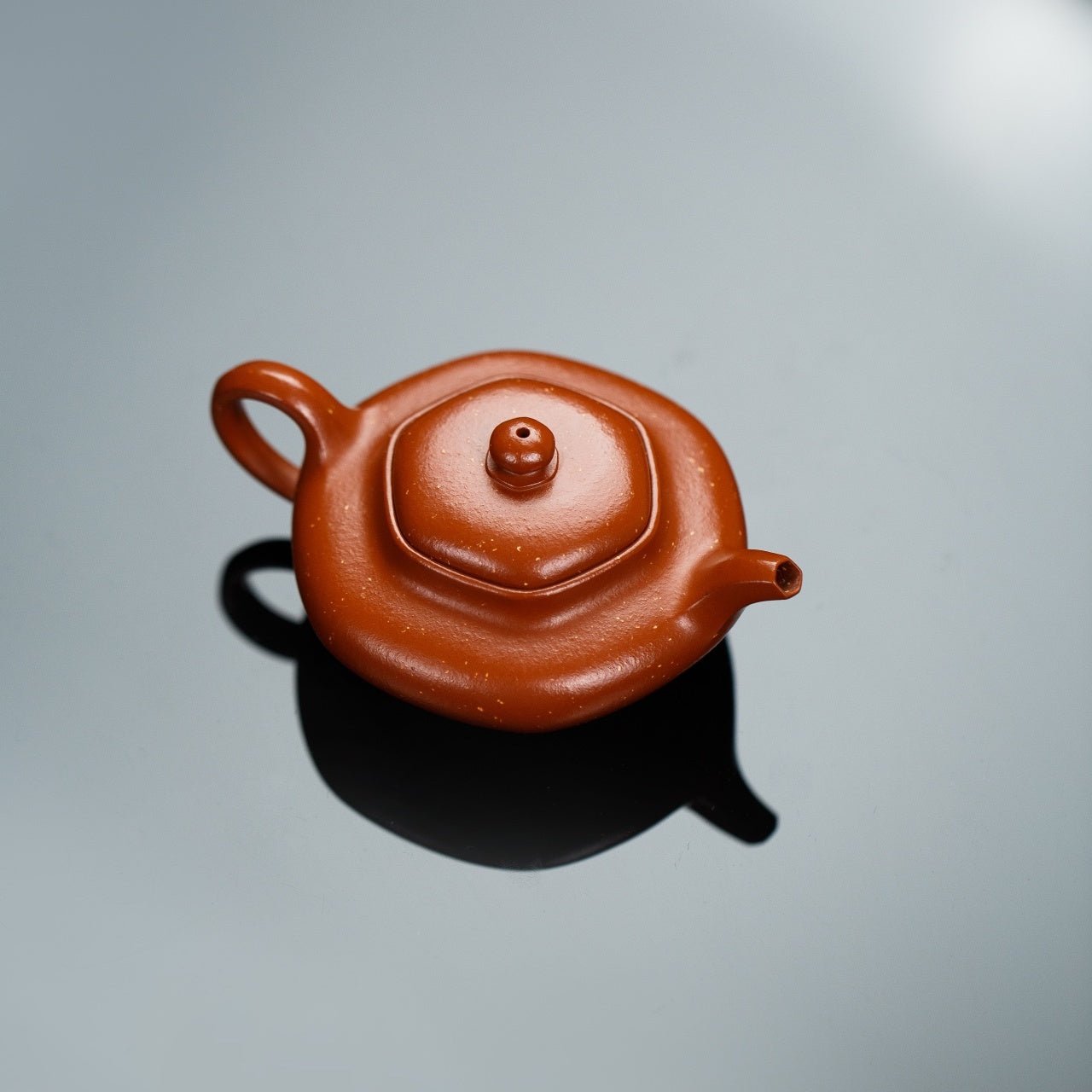 Liu Fang Shu He 150cc - Yixing Handmade Teapot 江苏宜兴