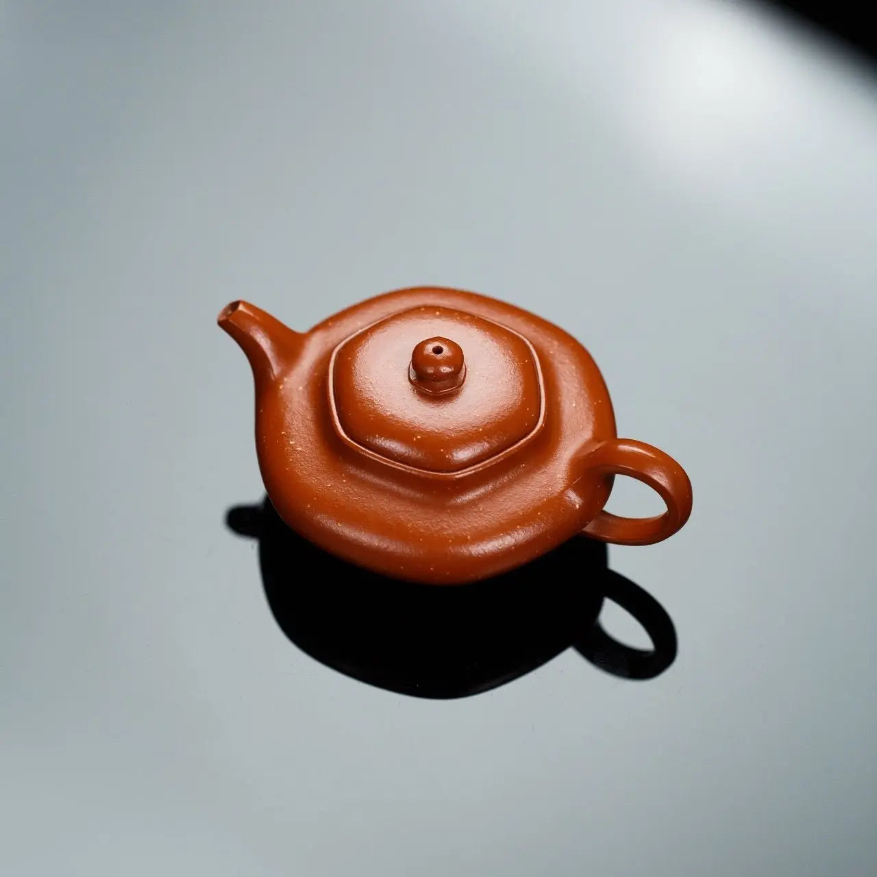 Liu Fang Shu He 150cc - Yixing Handmade Teapot 江苏宜兴