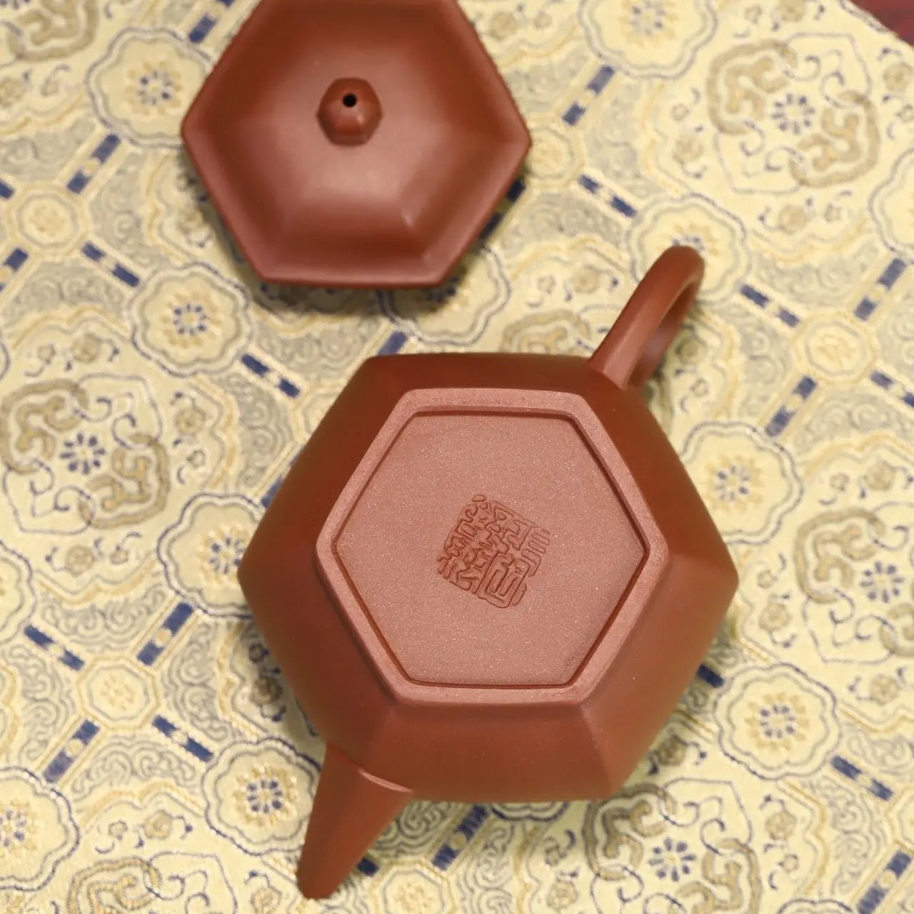 Liu Fang Shui Ping 150cc - Yixing Handmade Teapot 江苏宜兴