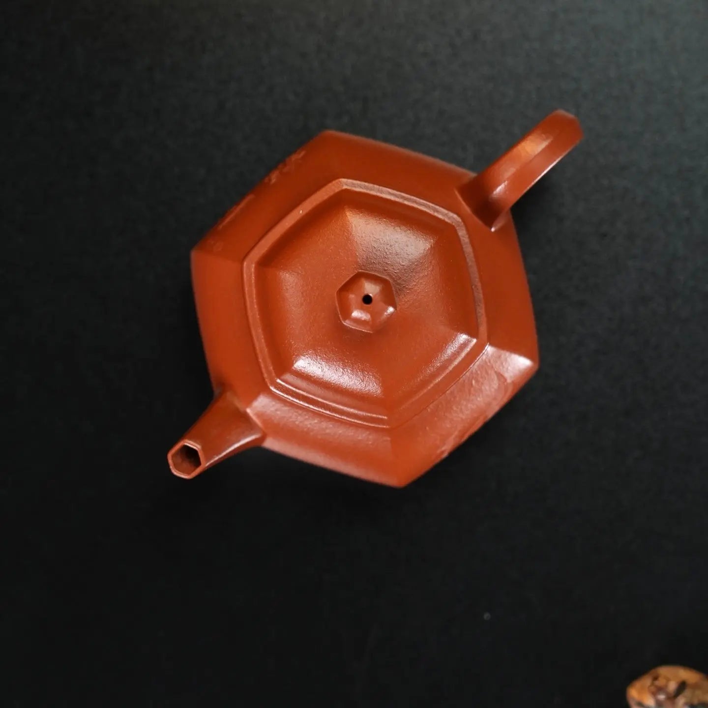 Liu Fang Shui Ping 160cc - Yixing Handmade Teapot 江苏宜兴