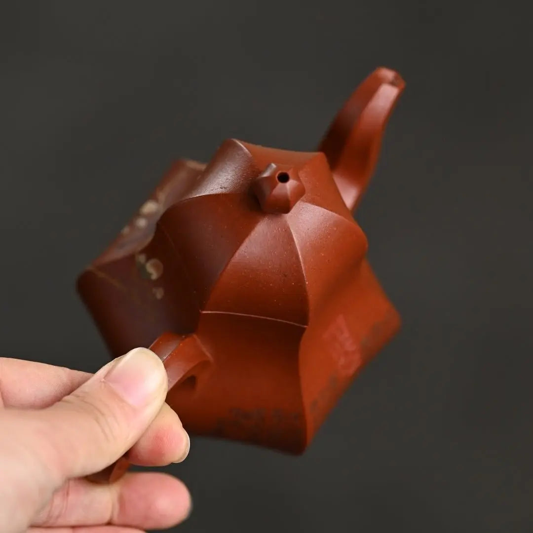 Liu Fang Si Ting 150cc - Yixing Handmade Teapot 江苏宜兴