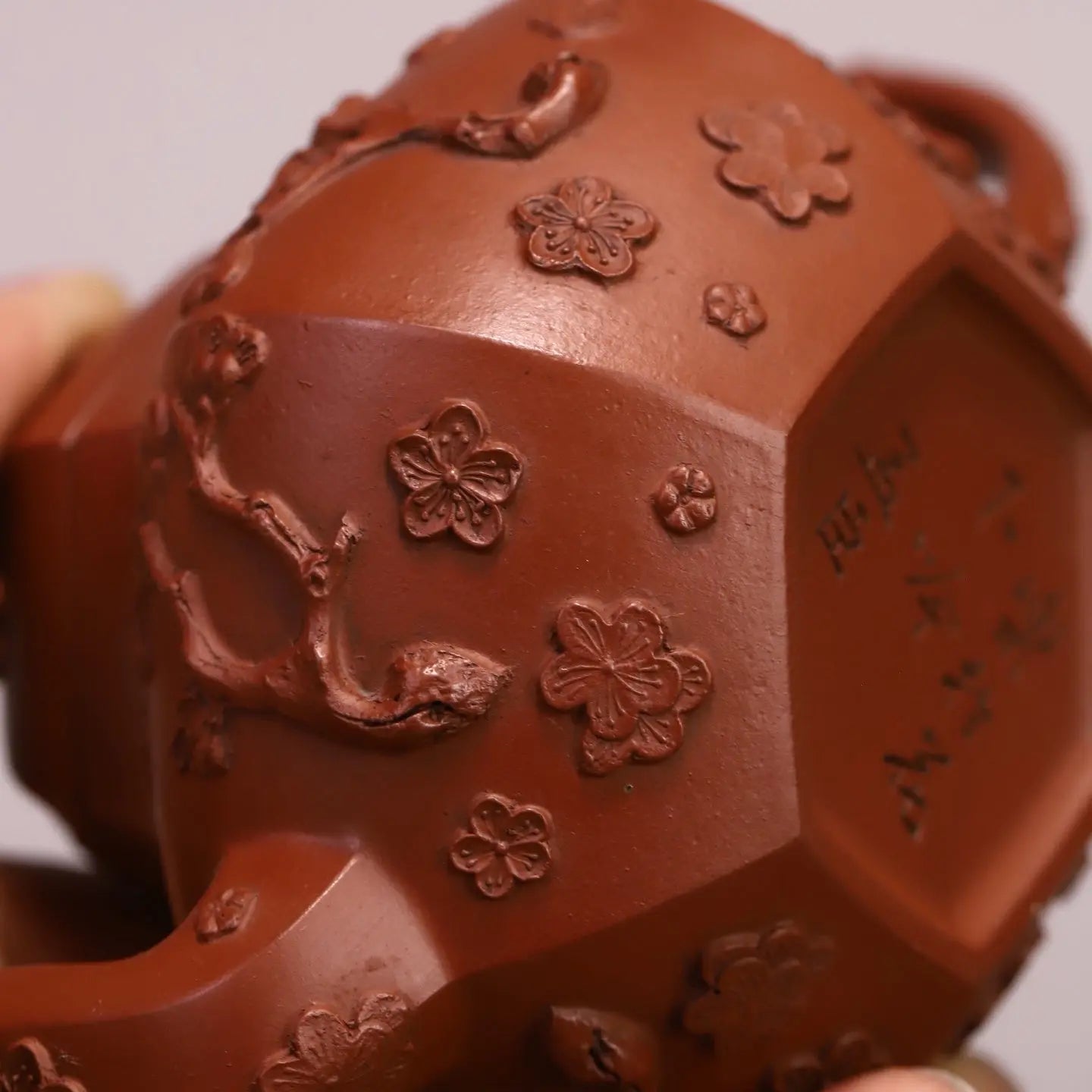 Liu Fang Si Ting 160cc - Yixing Handmade Teapot 江苏宜兴
