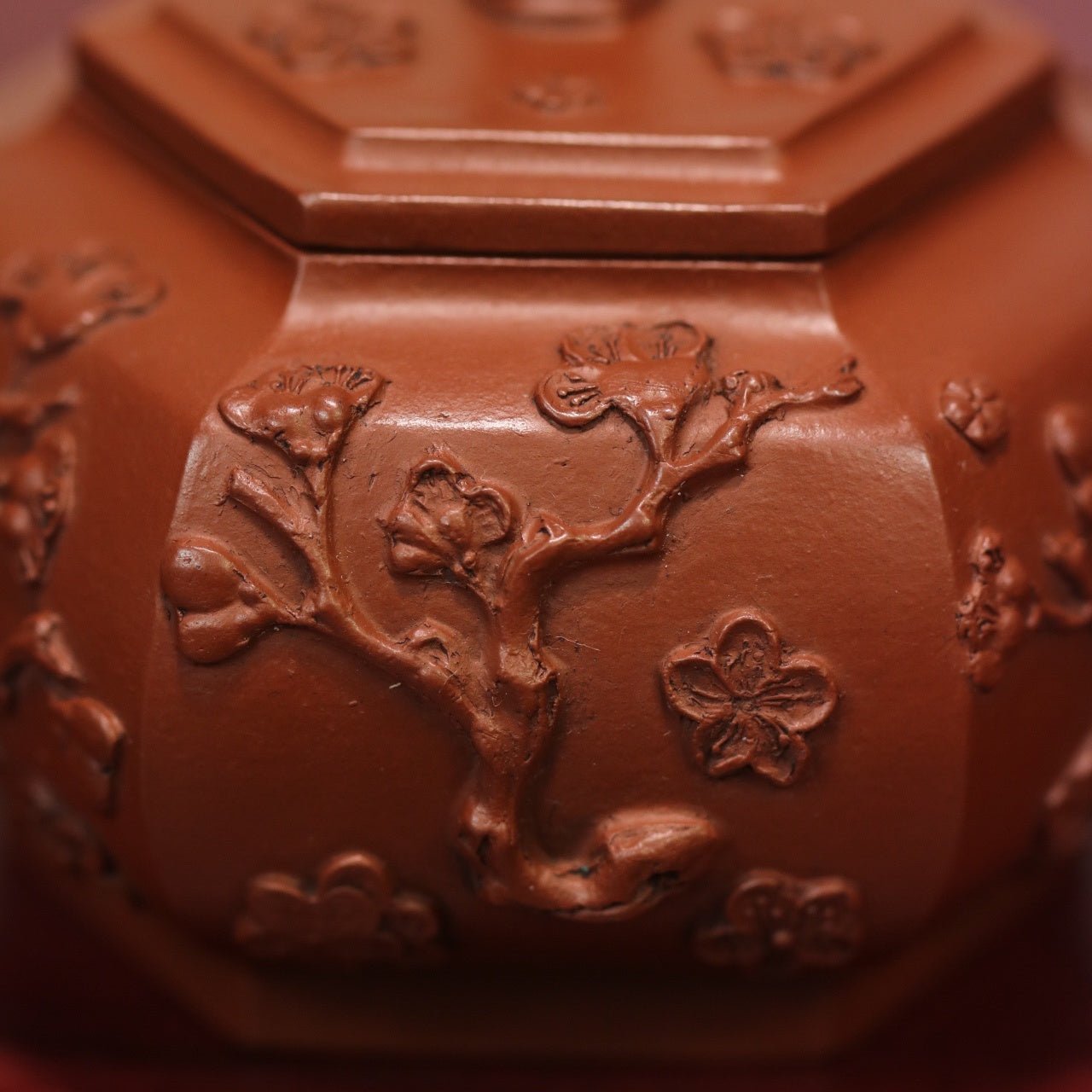 Liu Fang Xue Hua 120cc - Yixing Handmade Teapot 江苏宜兴