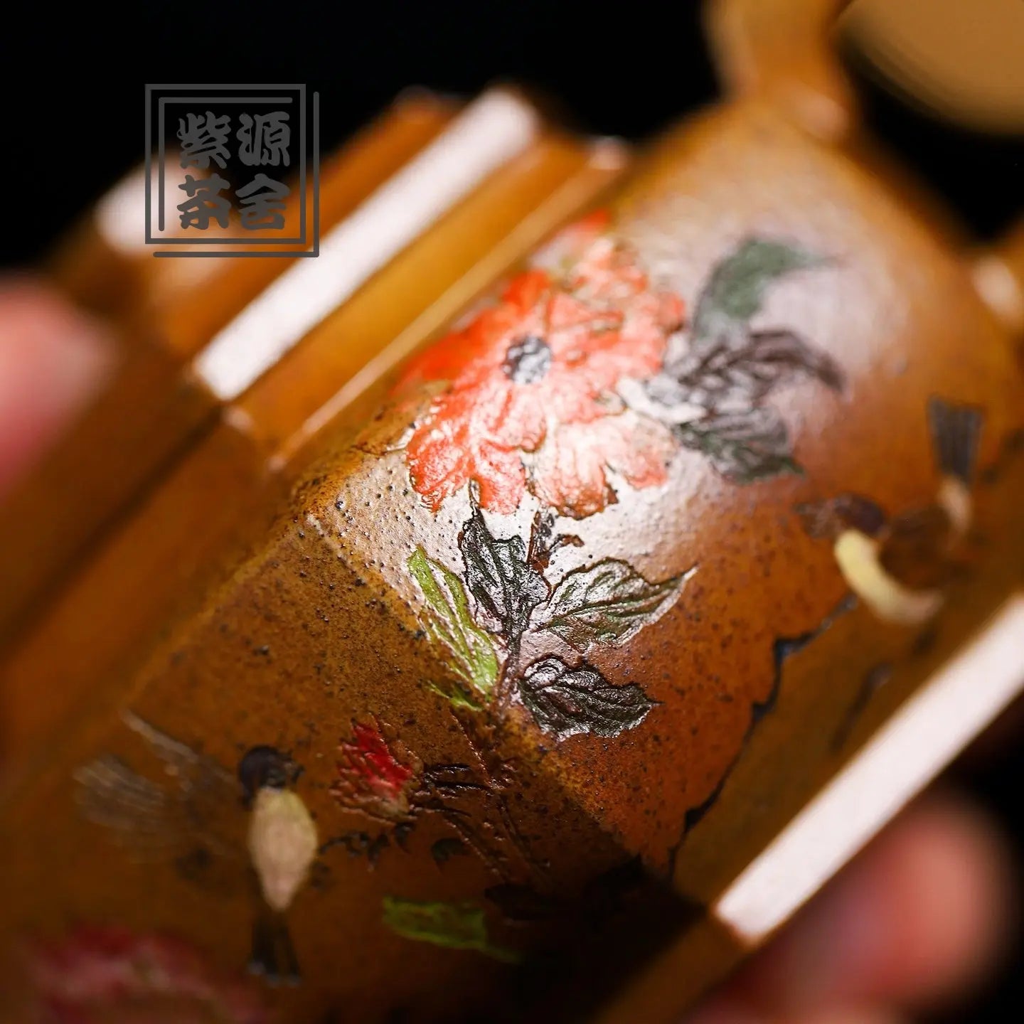 Liu Fang Xue Hua 160cc - Yixing Handmade Teapot 江苏宜兴