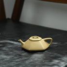 Liu Fang Yun Piao 150cc - Yixing Handmade Teapot 江苏宜兴
