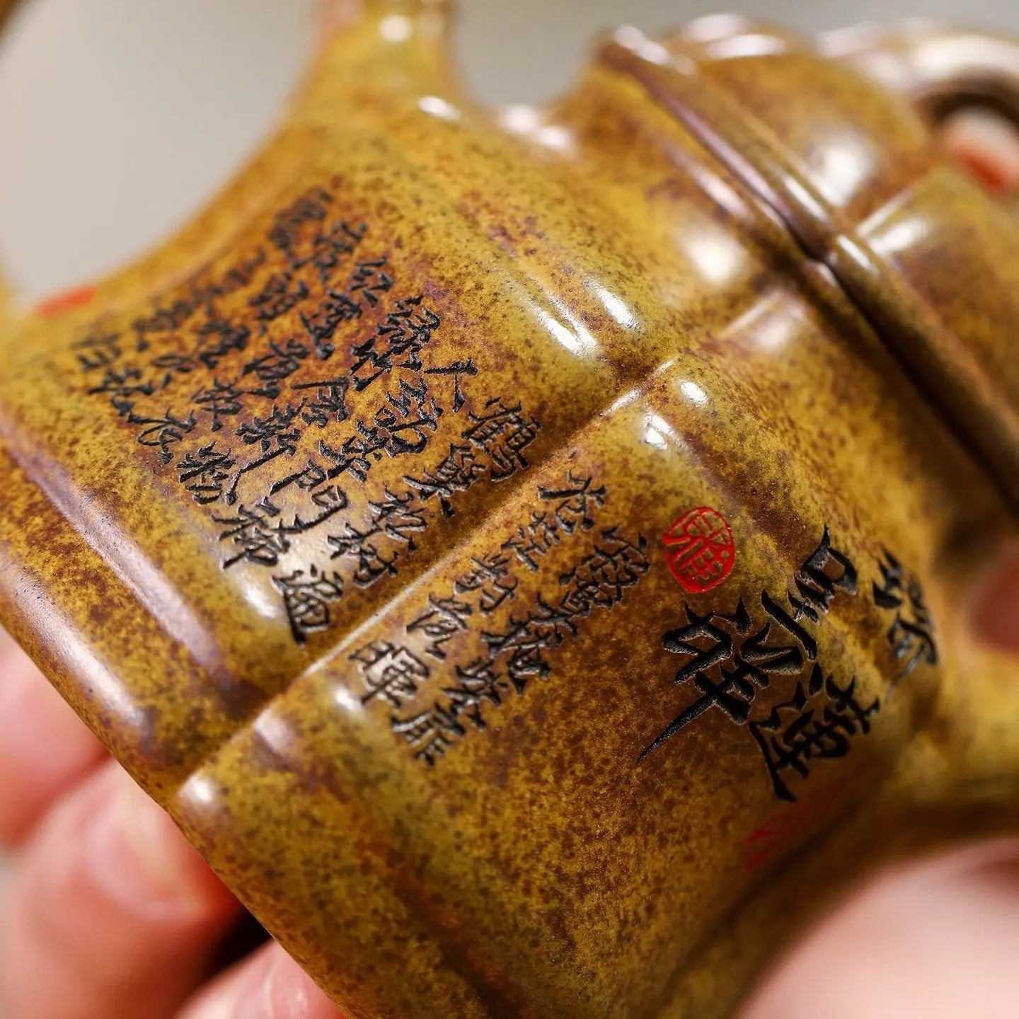 Liu Fang Zhu Ding 190cc - Yixing Handmade Teapot 江苏宜兴