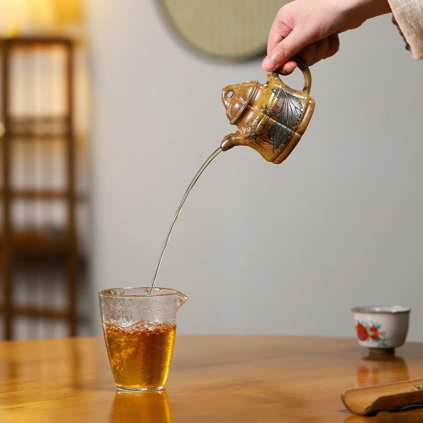 Liu Fang Zhu Ding 190cc - Yixing Handmade Teapot 江苏宜兴