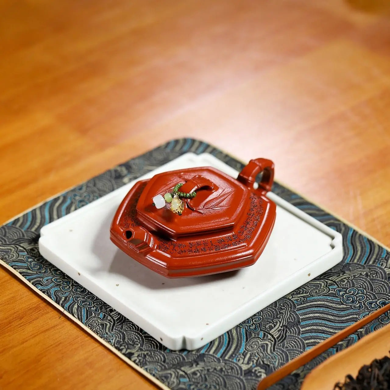 Liu Fang Zhu Gu 150cc - Yixing Handmade Teapot 江苏宜兴