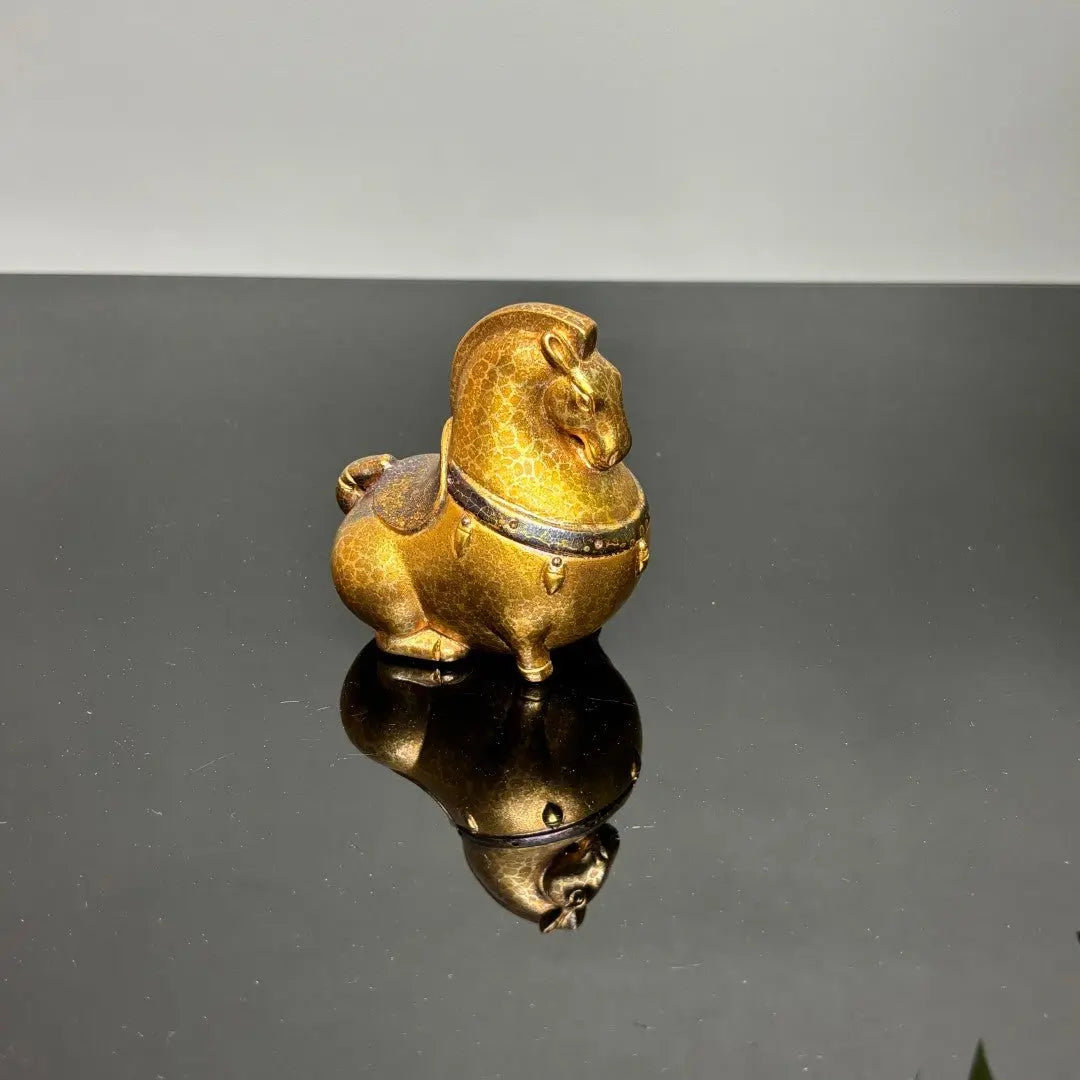 Liu Jin Ma - Yixing Zisha Handmade Teapet 江苏宜兴