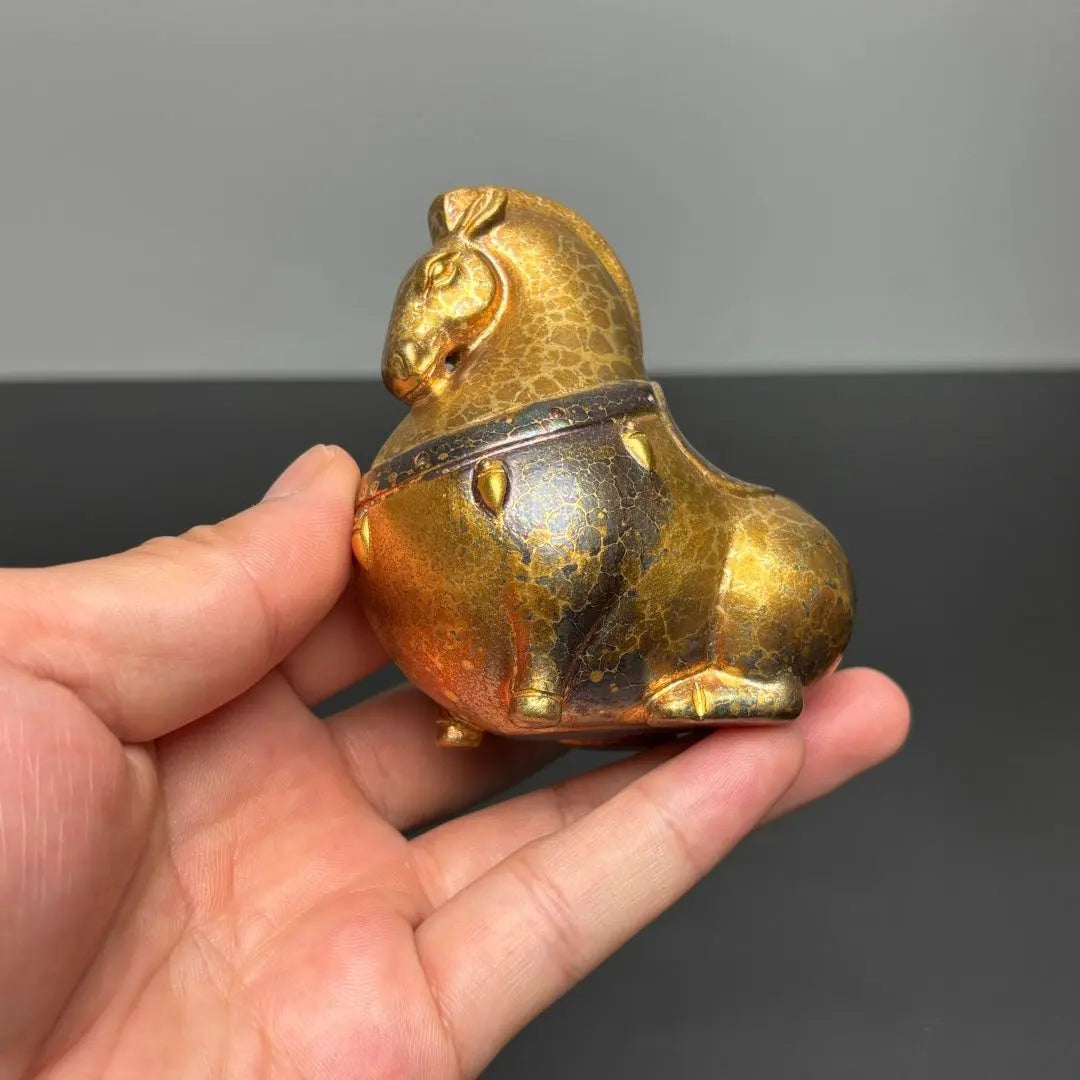 Liu Jin Ma - Yixing Zisha Handmade Teapet 江苏宜兴