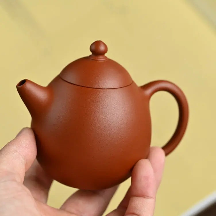 Long Dan 120cc - Yixing Handmade Teapot 江苏宜兴