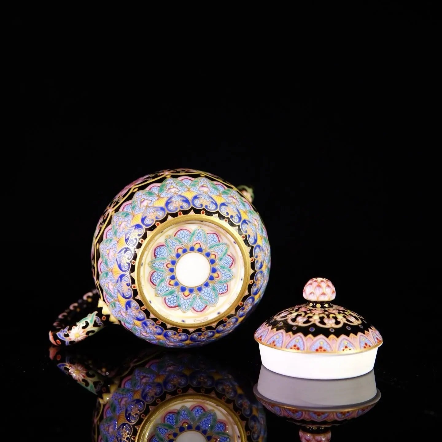 Long Dan 140cc - Jing De Zhen Porcelain Teapot zycschina