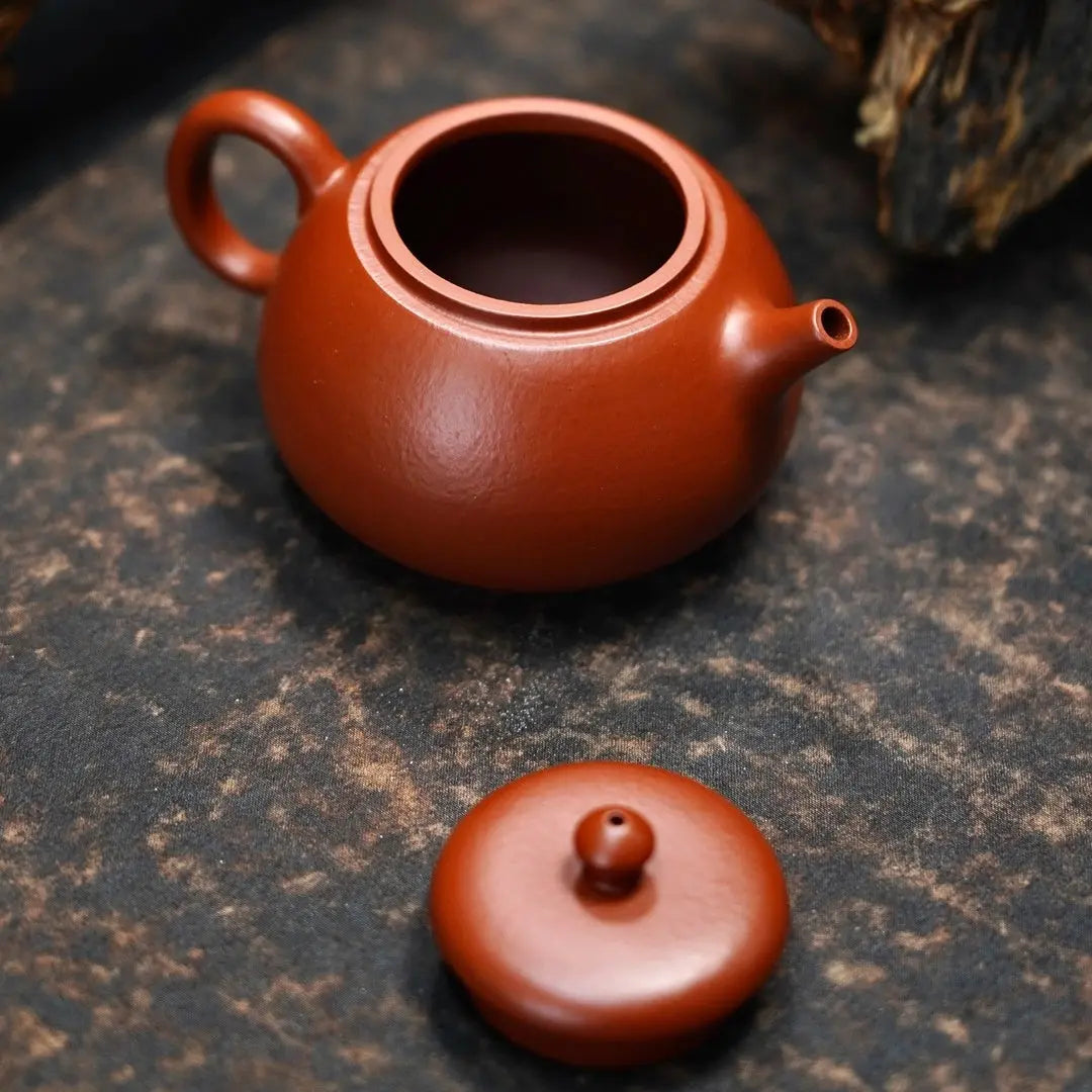 Long Dan 150cc - Yixing Handmade Teapot 江苏宜兴