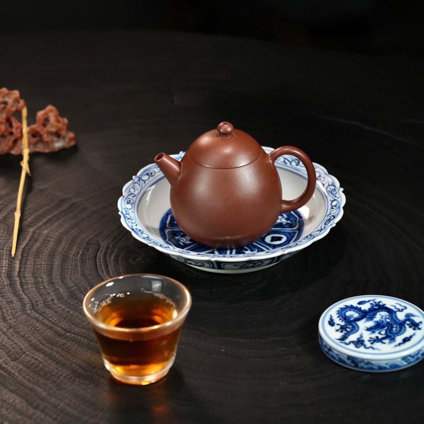 Long Dan 170cc - Yixing Handmade Teapot 江苏宜兴
