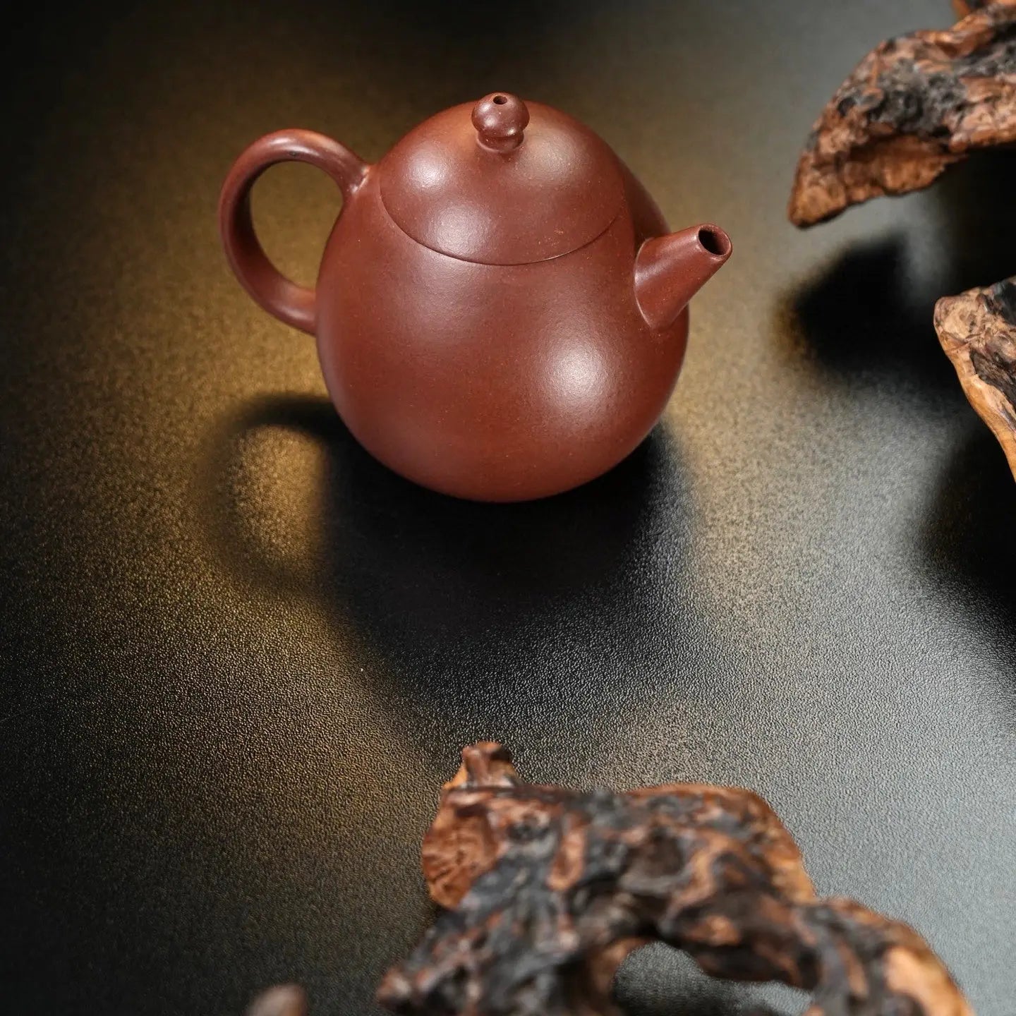 Long Dan 170cc - Yixing Handmade Teapot 江苏宜兴