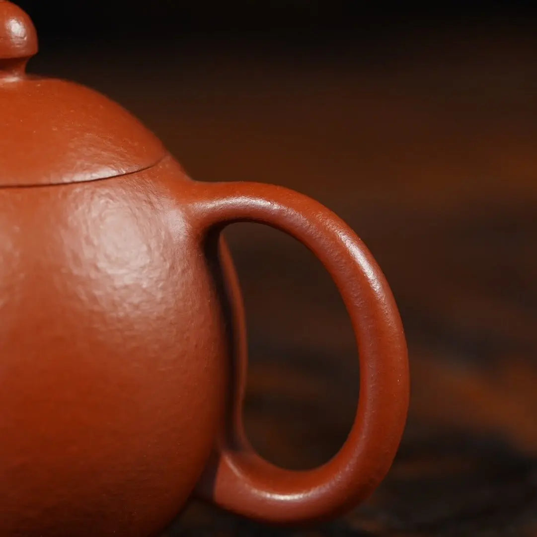 Long Dan 200cc - Yixing Handmade Teapot 江苏宜兴