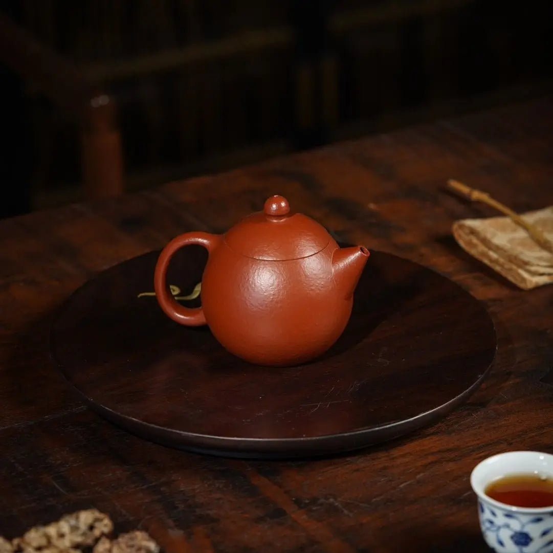 Long Dan 200cc - Yixing Handmade Teapot 江苏宜兴