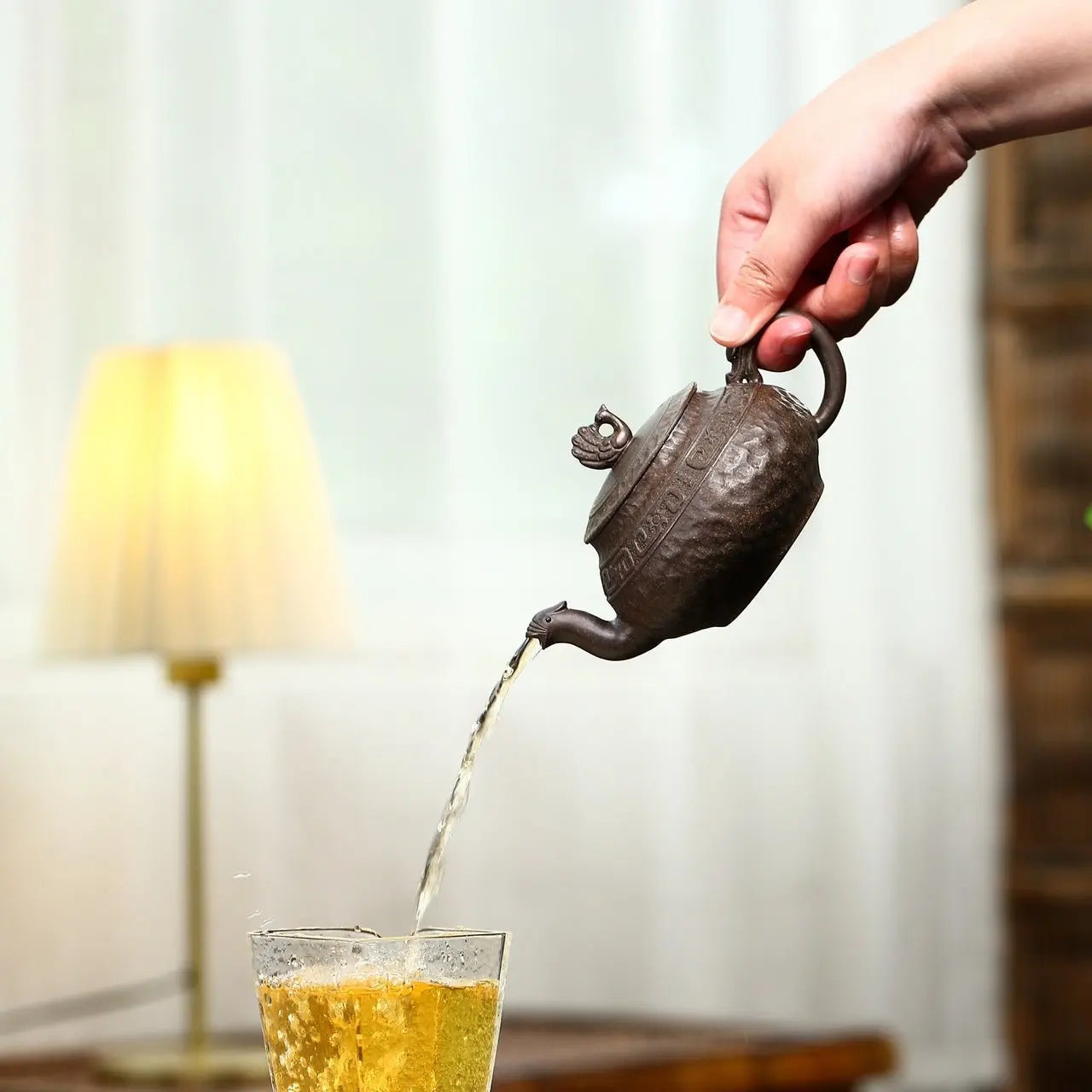 Long Feng 240cc - Yixing Handmade Teapot 江苏宜兴