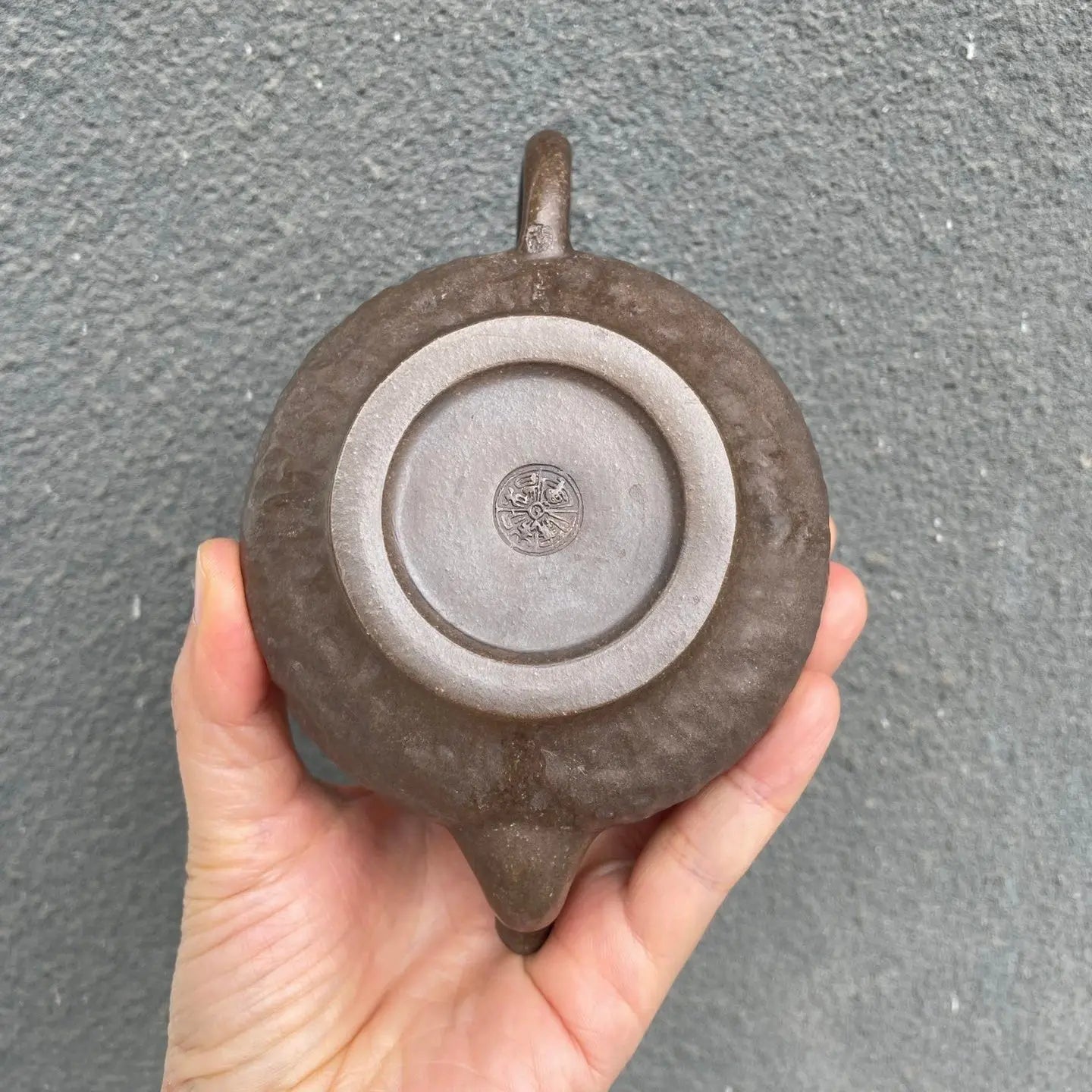Long Feng 240cc - Yixing Handmade Teapot 江苏宜兴