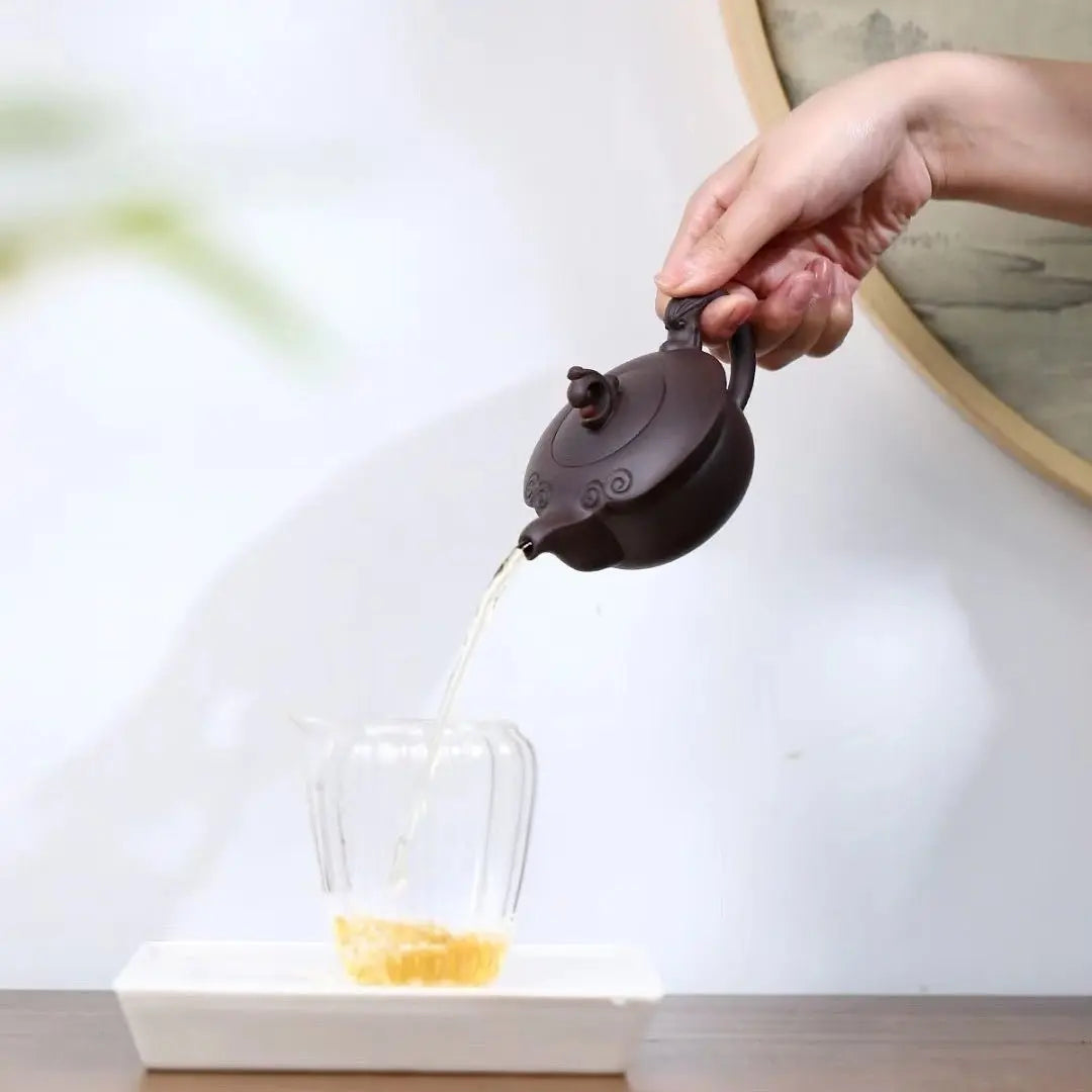 Long Quan 180cc - Yixing Handmade Teapot 江苏宜兴