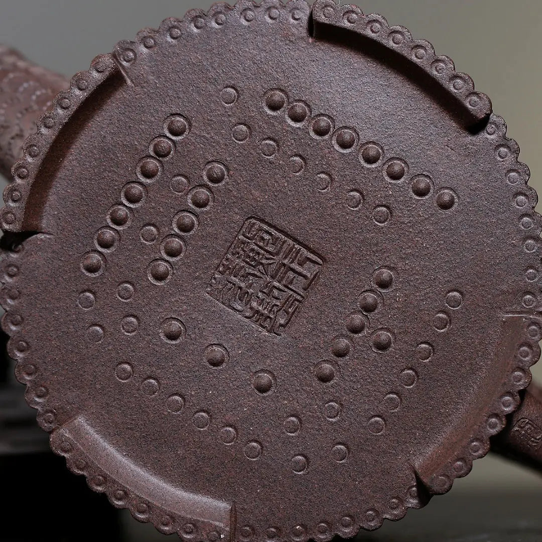 Long Tou Ba Gua 180cc - Yixing Handmade Teapot 江苏宜兴