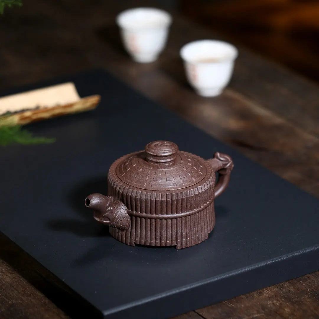 Long Tou Ba Gua 180cc - Yixing Handmade Teapot 江苏宜兴