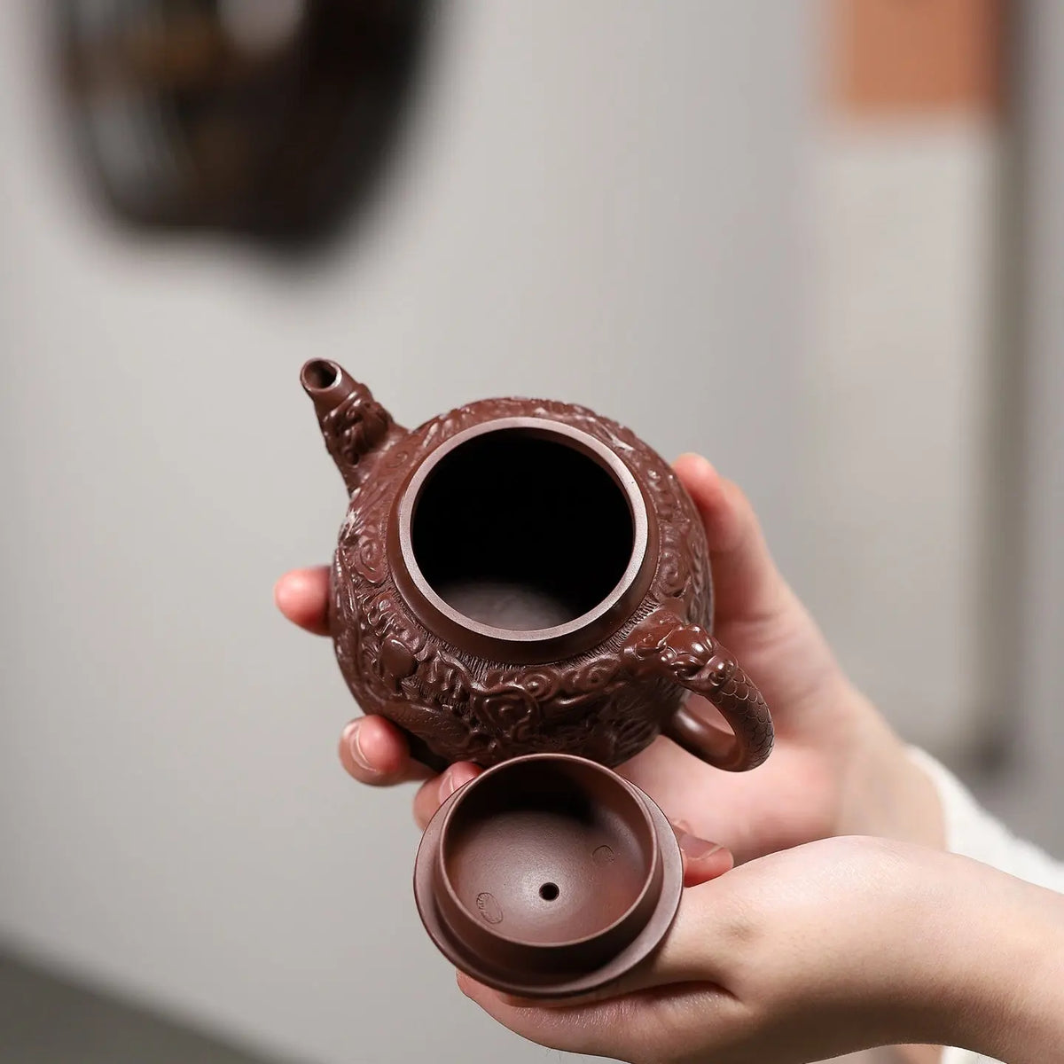 Long Xing Tian Xia 150cc - Yixing Handmade Teapot 江苏宜兴