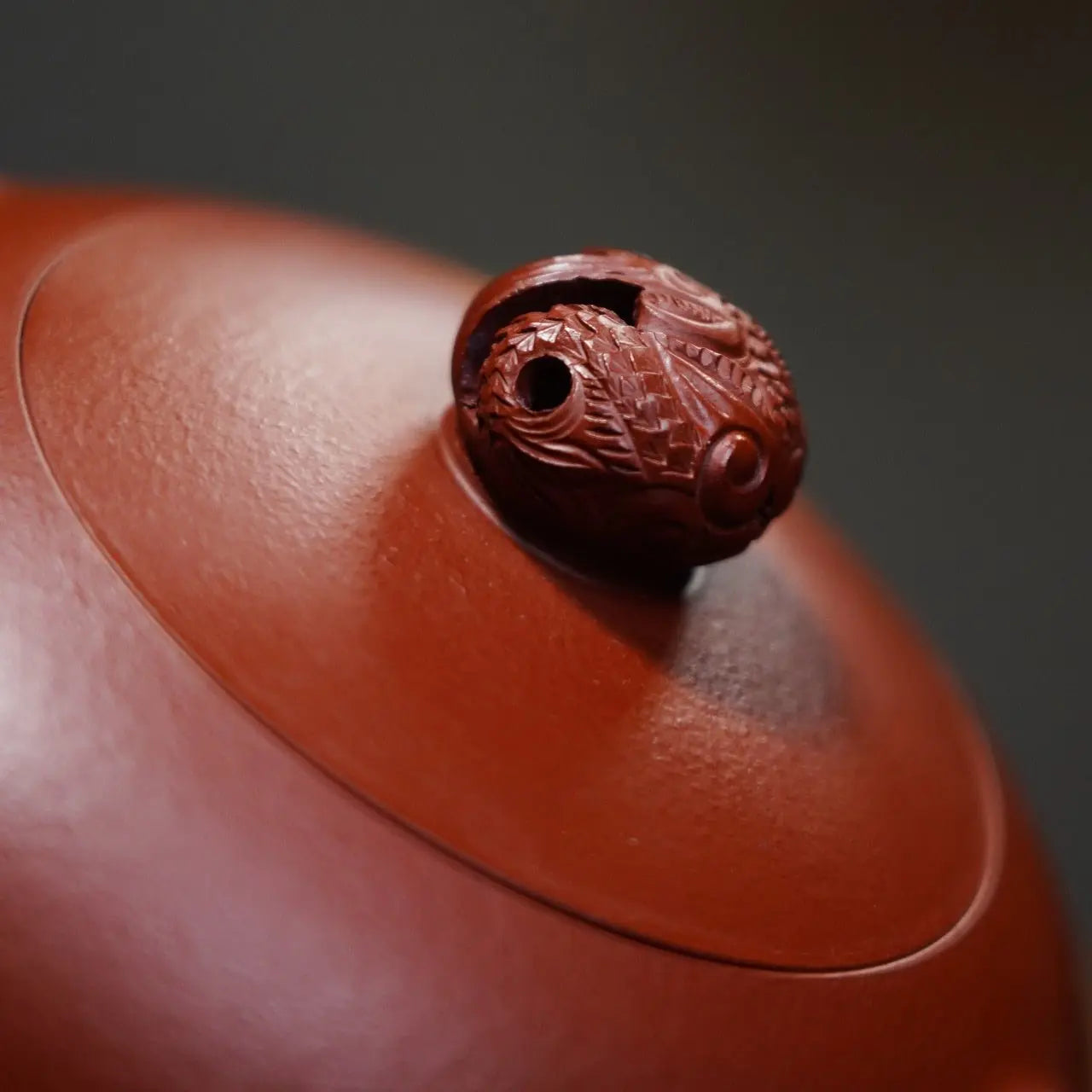 Long Zhu 190cc - Yixing Handmade Teapot 江苏宜兴