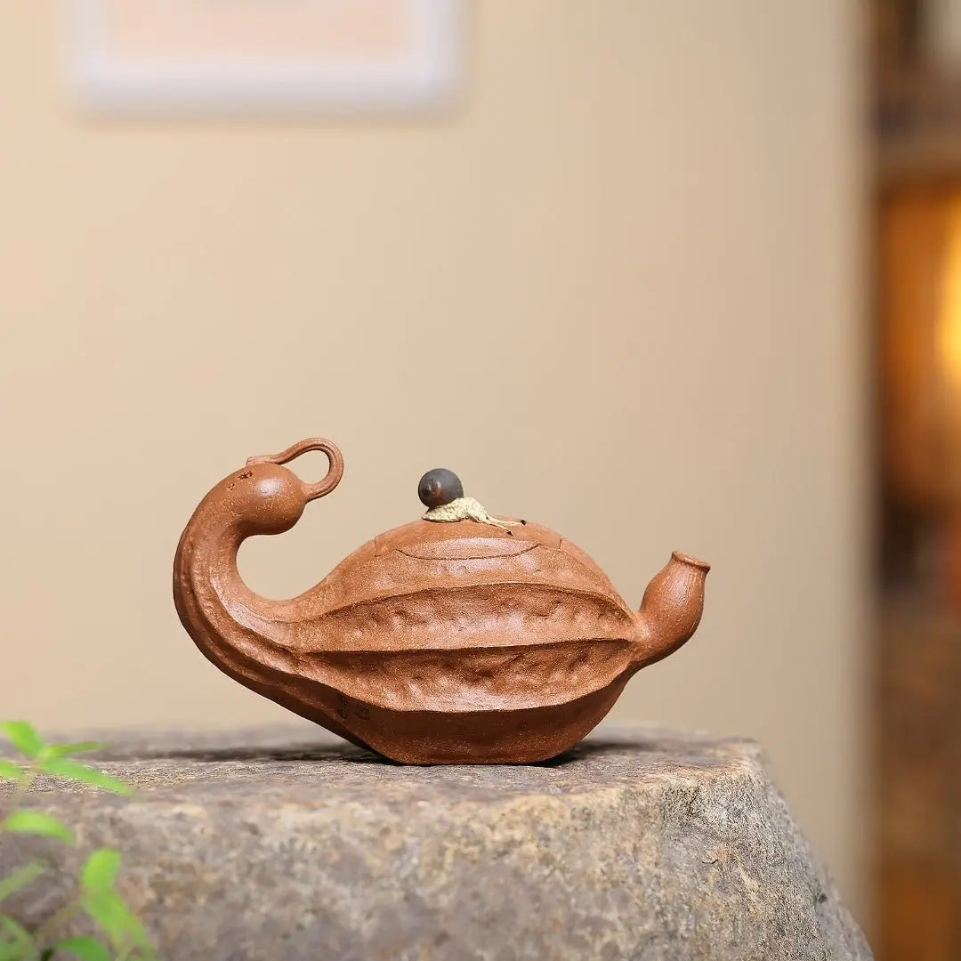 Man Bu Ren Sheng 170cc - Yixing Handmade Teapot 江苏宜兴
