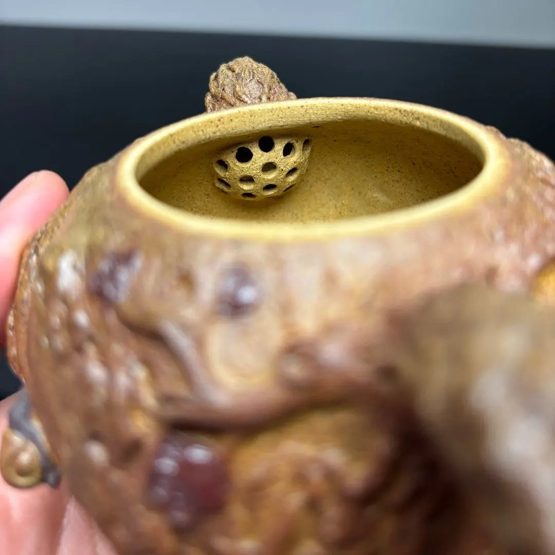 Man Bu Ren Sheng 200cc - Yixing Handmade Teapot 江苏宜兴