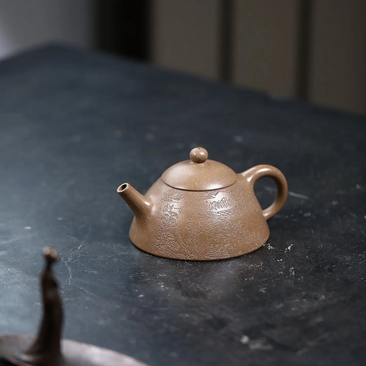 Man Sheng Shi Piao 180cc - Yixing Handmade Teapot 江苏宜兴