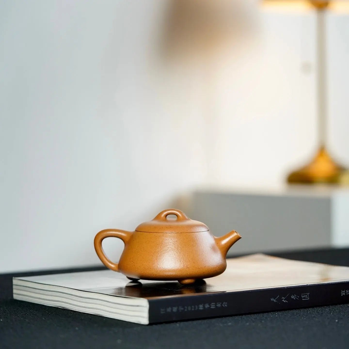 Man Sheng Shi Piao 180cc - Yixing Handmade Teapot 江苏宜兴