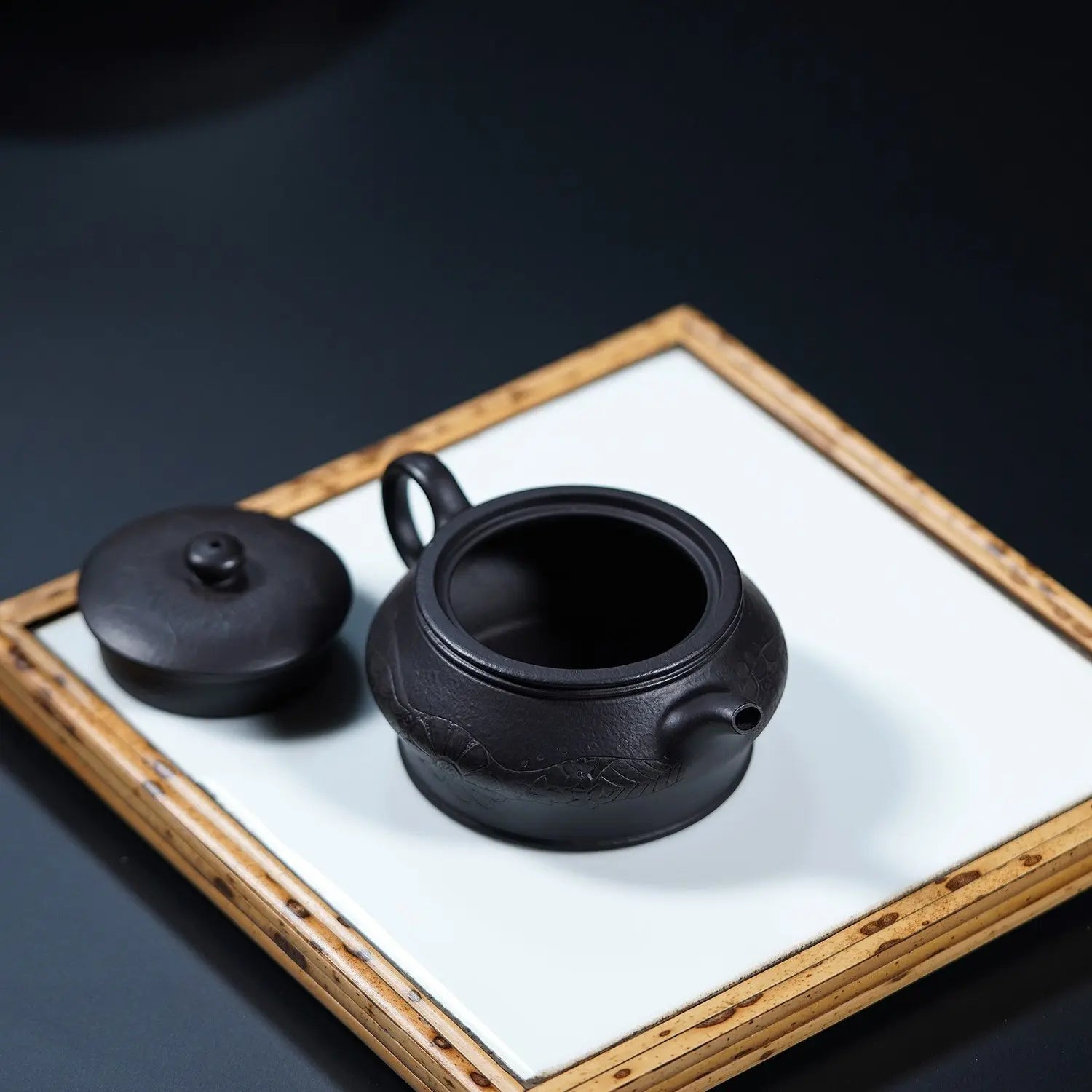 Man Shu 150cc - Yixing Handmade Teapot 江苏宜兴
