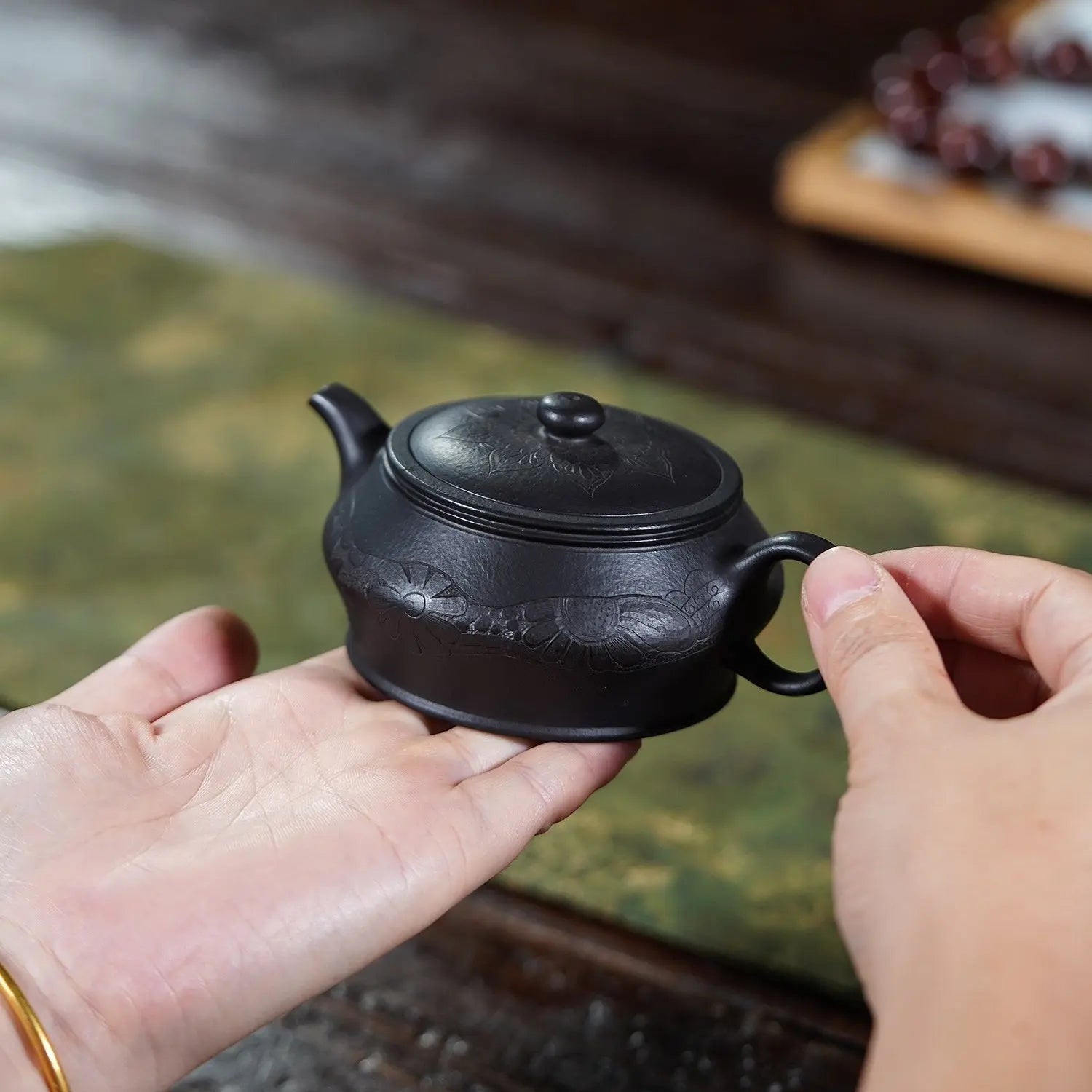 Man Shu 150cc - Yixing Handmade Teapot 江苏宜兴